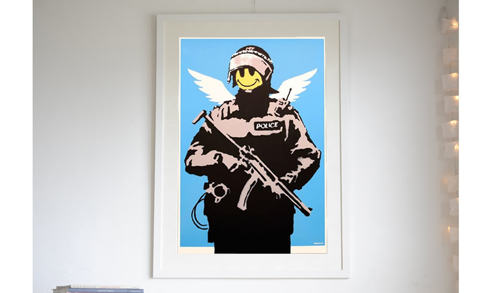 Banksy（バンクシー） - Flying Copper 販売 ー NOISEKING
