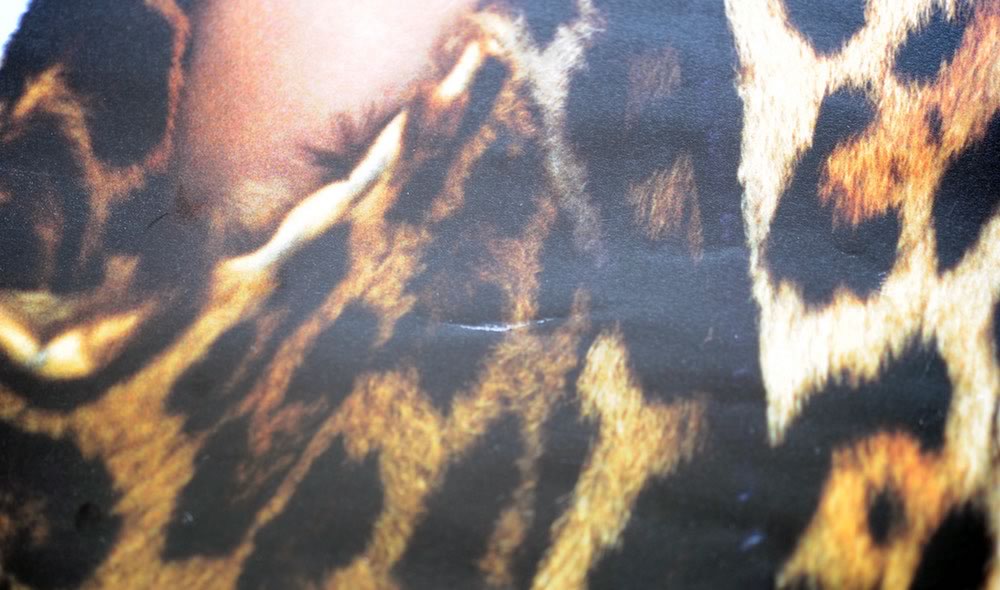 Supreme ケイトモス（Kate Moss）のポスターを販売 ー NOISEKING